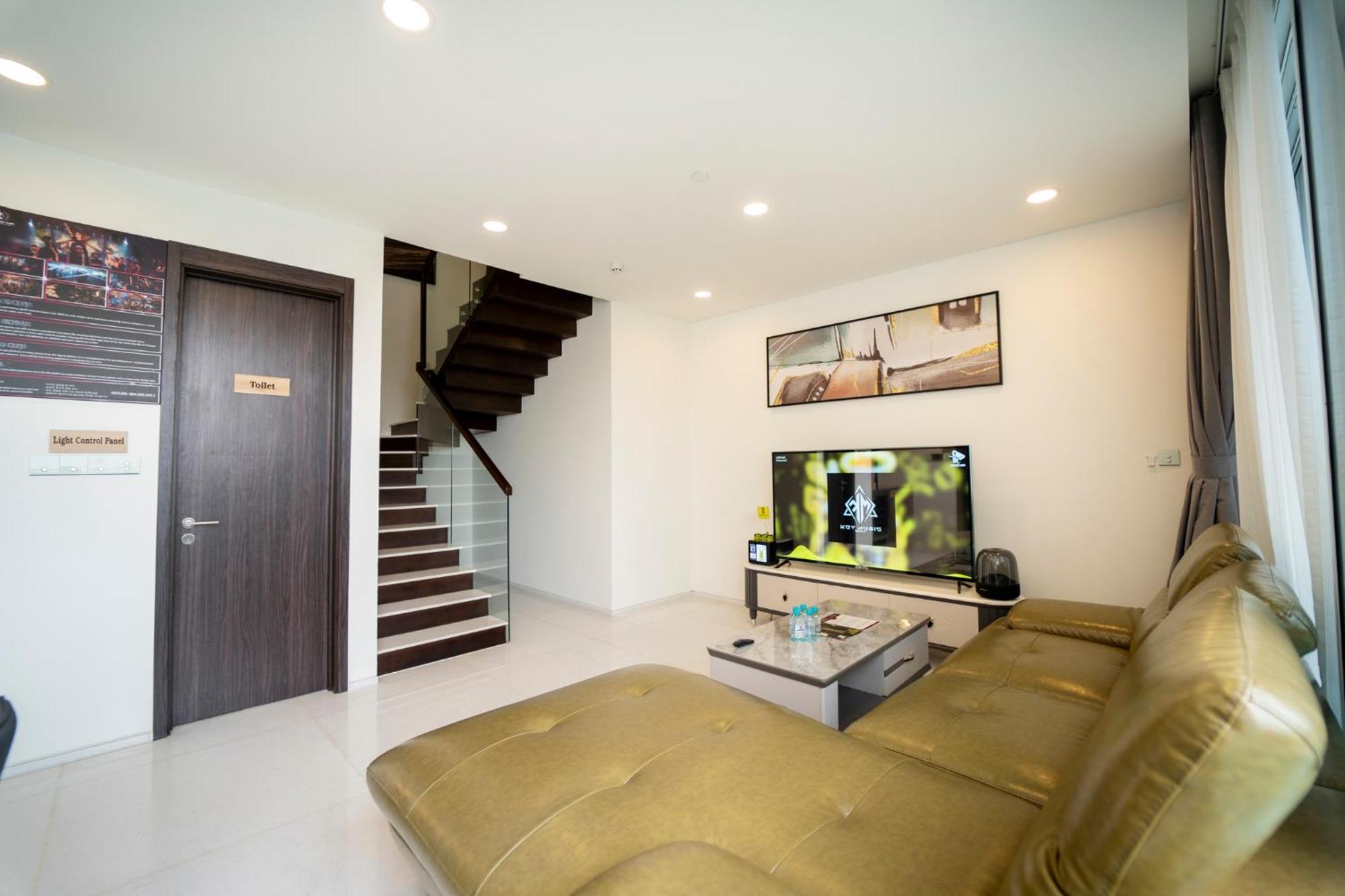 Serenity Saigon Sky Villas - Free One Way Airport Shuttle Ho Chi Minh City Exterior photo